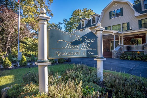 The Inn at Thorn Hill & Spa by null