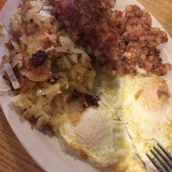 Fred's Diner - Diners Near Me - Grayslake, Illinois