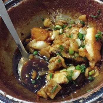 Vinh Hoa - Vietnamese clay pot bass ($16.95) - Chinese Near Me - Houston, Texas