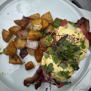 Eggy’s Neighborhood Kitchen - Breakfast & Brunch Near Me - Berkeley, California