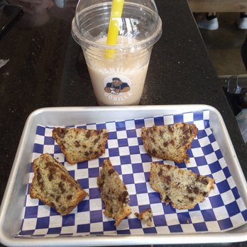 Vanilla Gorilla Cafe - Banana muffins and Guerilla Chilla (frozen latte). yummy! - Cafes Near Me - New York, New York