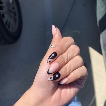 Cinderella Nails and Spa - Nail Salons Near Me - Pearland, Texas