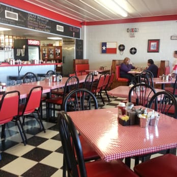 River Oaks Cafe - Open kitchen. Great service excellent food great place to start your day - Breakfast & Brunch Near Me - Fort Worth, Texas