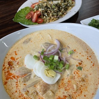 MingalaBar Burmese Kitchen - Tea Leaf Salad and Coconut Chicken Soup - Burmese Near Me - Urbandale, Iowa