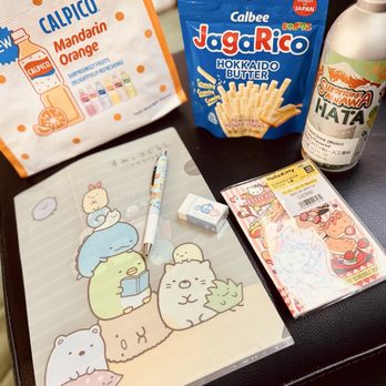 Daiso - Inside the Daiso goody bag on Re-Opening day! - Discount Store Near Me - Honolulu, Hawaii Daiso - Inside the Daiso goody bag on Re-Opening day! - Discount Store Near Me - Honolulu, Hawaii