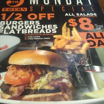5th Tavern - Zip burger A+ - New American Near Me - Bloomfield Hills, Michigan