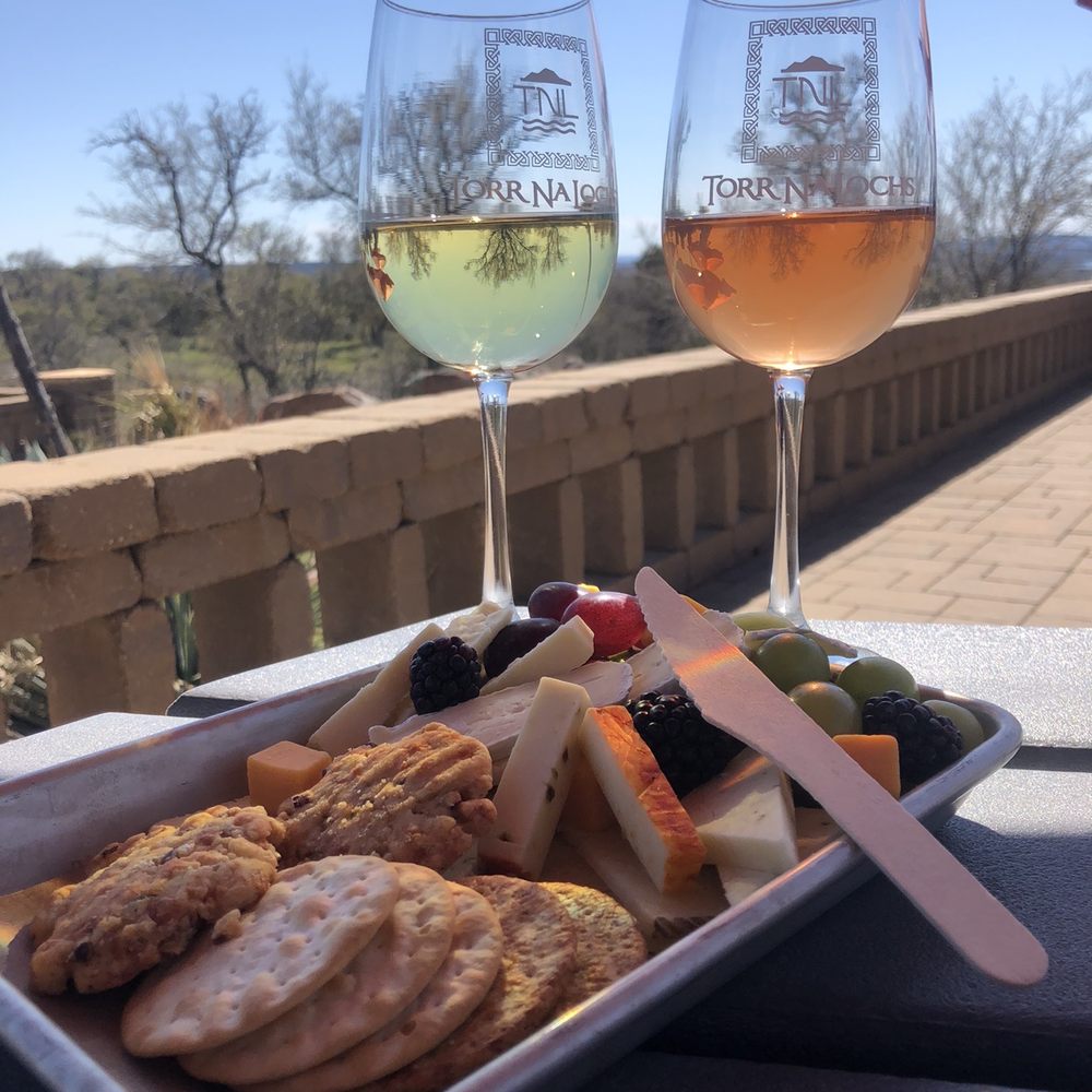 Torr Na Lochs - Wineries Near Me - Burnet, Texas Torr Na Lochs - Wineries Near Me - Burnet, Texas