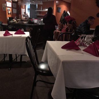 Tusk Thai Cuisine - Inside - Thai Near Me - Batavia, Illinois