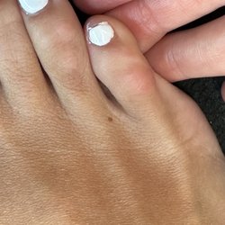 Fine Nail Salon - A joke