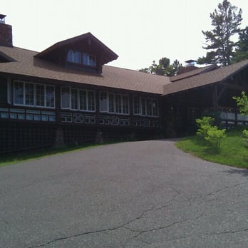 Keweenaw Mountain Lodge - Clubhouse - Hotels Near Me - Copper Harbor, Michigan