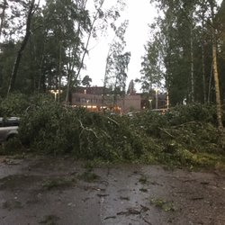 Hotelli Hanasaari-Hanaholmen - There was a little storm.