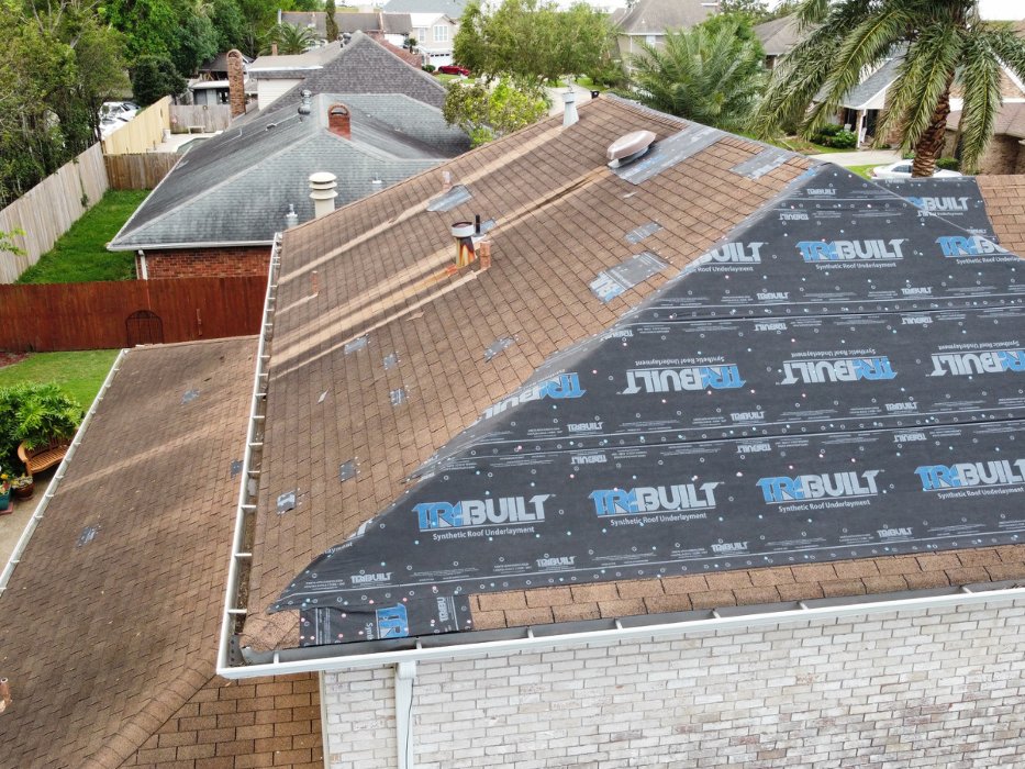 Slide of Hardy Pro Construction