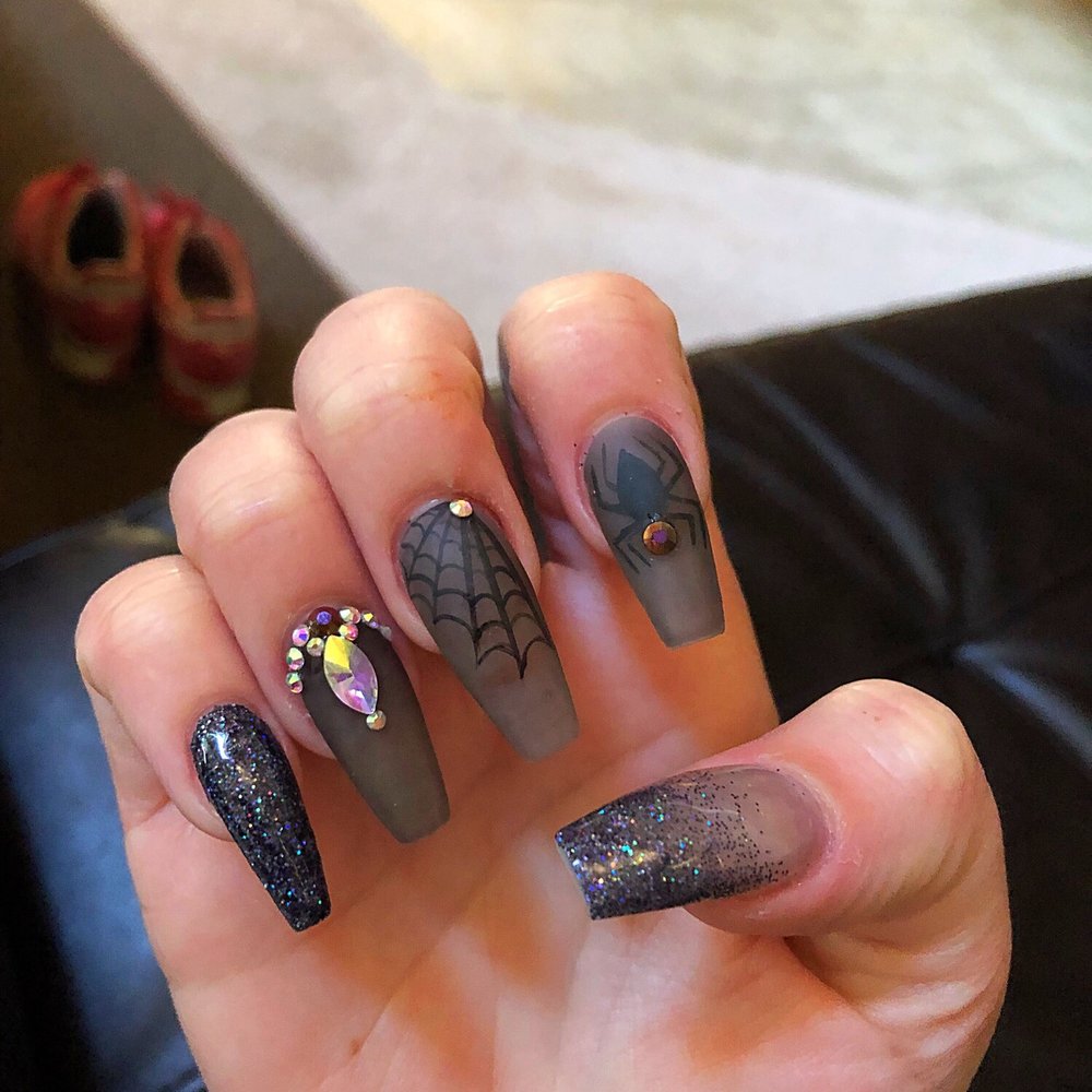 Ocean Nails - Nail Salons Near Me - Atlantic Beach, Florida