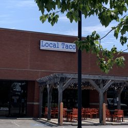 Local Taco - Outside