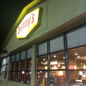 Denny's - Outside - Diners Near Me - Batavia, New York
