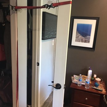 De Guelle Glass - Windows Installation Near Me - Huntington Beach, California