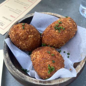 Montesacro Walnut Creek - Suppli al Telefono - Italian Near Me - Walnut Creek, California