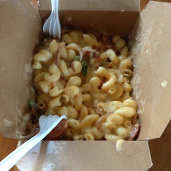 MMMac & Cheese - Large Cajun Mac n Cheese - American Near Me - Boston, Massachusetts