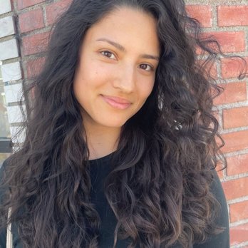 Slim + Pacific Salon - After picture - my curls looking and feeling great! - Hair Stylists Near Me - Los Angeles, California Slim + Pacific Salon - After picture - my curls looking and feeling great! - Hair Stylists Near Me - Los Angeles, California