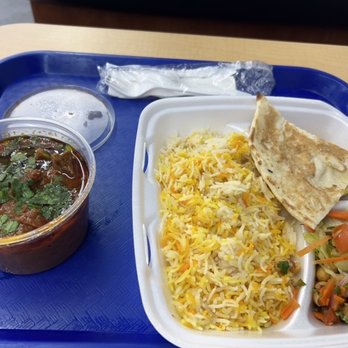 Ali Baba - Goat curry with rice and bread - International Grocery Near Me - Lexington, Kentucky