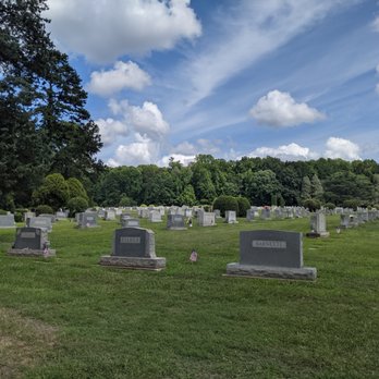 Forest Lawn West Cemetery - Forest Lawn West Cemetery, Charlotte - Funeral Services & Cemeteries Near Me - Charlotte, North Carolina Forest Lawn West Cemetery - Forest Lawn West Cemetery, Charlotte - Funeral Services & Cemeteries Near Me - Charlotte, North Carolina