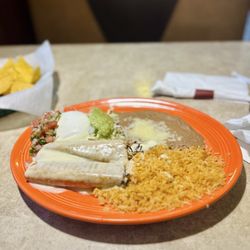 Fabian’s Mexican Restaurant - Flautas Mexicanas - very yummy