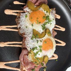 Funkhaus - Landbrot Pastrami