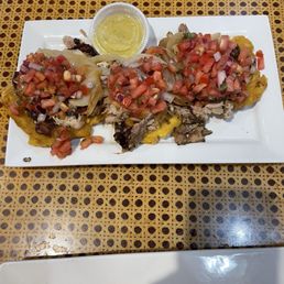 Tostones Rellenos