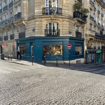 Pain Pain - storefront - Bakeries Near Me - Paris, 75 Pain Pain - storefront - Bakeries Near Me - Paris, 75