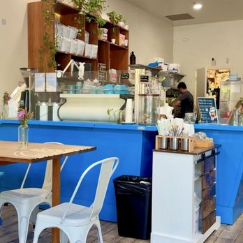1 Oz Coffee - Inside - Coffee & Tea Near Me - Mountain View, California