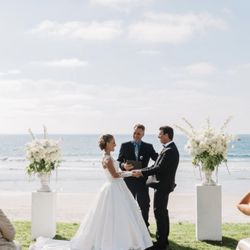San Diego Wholesale Florist - My alter flowers
