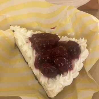 Hani's Bakery - Yum - Bakeries Near Me - New York, New York