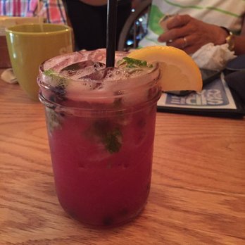 Side Street Cafe - Blueberry lemonade - American Near Me - Bar Harbor, Maine