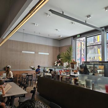 Extraordinary Desserts - Indoor seating on one side - Bakeries Near Me - San Diego, California Extraordinary Desserts - Indoor seating on one side - Bakeries Near Me - San Diego, California