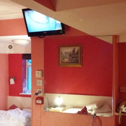 Cherry Court Hotel - Family room in basement.  Worked well for us