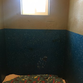 CR Ranch Pet-O-Tel - Vicky and Isa's doggy hotel room, or what CR Ranch calls as their "condo." - Pet Boarding Near Me - Modesto, California