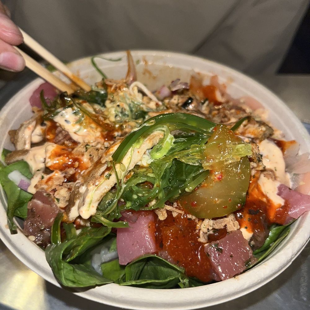 Pirates Poke & Sip - Captain Tuna Bowl - Poke Near Me - Lacey, Washington