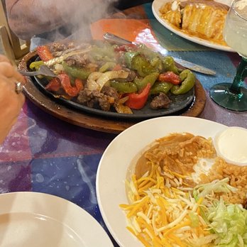 Lobo's Place Mexican - Mexican Near Me - Grafton, Wisconsin Lobo's Place Mexican - Mexican Near Me - Grafton, Wisconsin