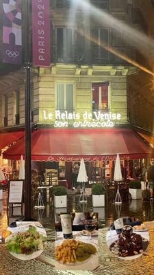 Le Relais de Venise - L'Entrecôte by null