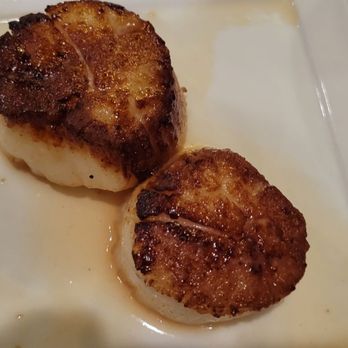 Oliver's Restaurant - Side seared scallops - New American Near Me - Buffalo, New York