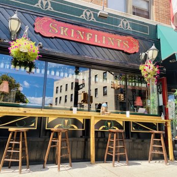 Skinflints - Outside seating. This is on the 5th Ave seating. - American Near Me - Brooklyn, New York