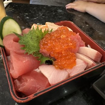 Teishoku - Chirashi don - Japanese Near Me - Honolulu, Hawaii