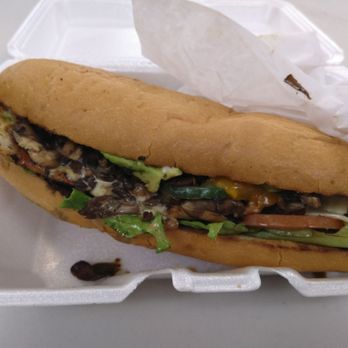 Hoagie Bear - Texan w/ chicken - Sandwiches Near Me - Dallas, Texas