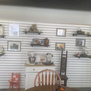 Fannie Cakes Bakery - Family wall - Bakeries Near Me - Gastonia, North Carolina Fannie Cakes Bakery - Family wall - Bakeries Near Me - Gastonia, North Carolina