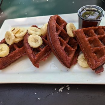 Daily Jam - Breakfast & Brunch Restaurant - Gluten-free red velvet waffles with bananas foster - New American Near Me - Tempe, Arizona