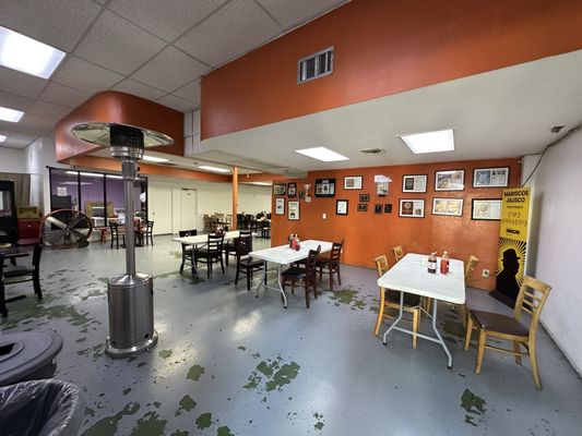 Mariscos Jalisco by null