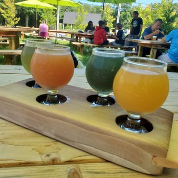 Odd By Nature Brewing - rainbow flight - New American Near Me - Cape Neddick, Maine Odd By Nature Brewing - rainbow flight - New American Near Me - Cape Neddick, Maine