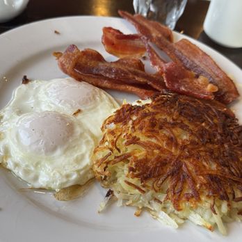 Dorn's Original Breakers Cafe - A simple yet delicious option. The hash browns are the star of this plate. - Seafood Near Me - Morro Bay, California Dorn's Original Breakers Cafe - A simple yet delicious option. The hash browns are the star of this plate. - Seafood Near Me - Morro Bay, California