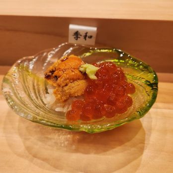 Restaurant SUNTORY - Uni and ikura(sea urchin and salmon roe from Hokkaido in Japan) - Japanese Near Me - Honolulu, Hawaii Restaurant SUNTORY - Uni and ikura(sea urchin and salmon roe from Hokkaido in Japan) - Japanese Near Me - Honolulu, Hawaii