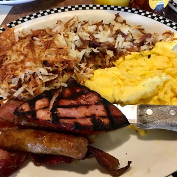 Black Bear Diner St. George - Diners Near Me - St George, Utah